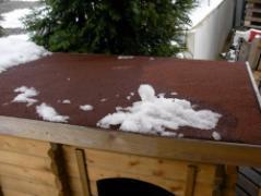abdeckung_20flachdach_20der_20hundehuette